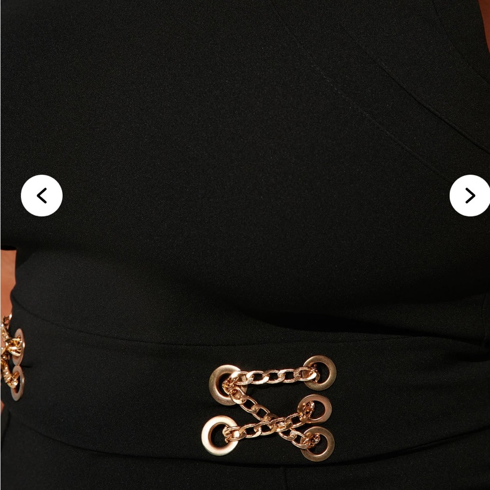 PRE OWNED FASHION NOVA/Elegant Black Sleeveless JUMPSUIT W/GOLD LINK/CHAIN 1X - Picture 9 of 10